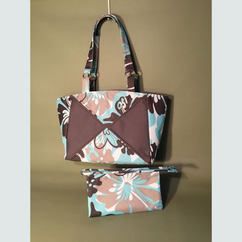 Beach tote bag