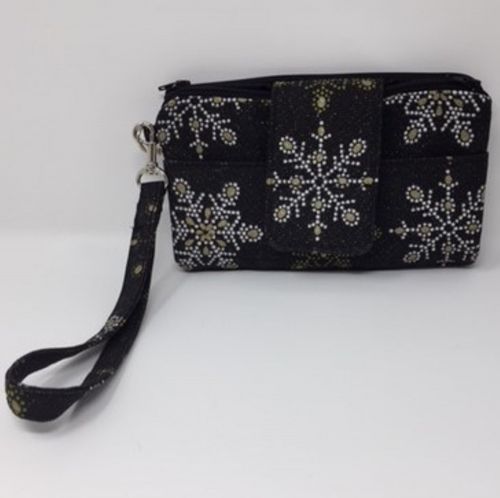 Wristlet wallet