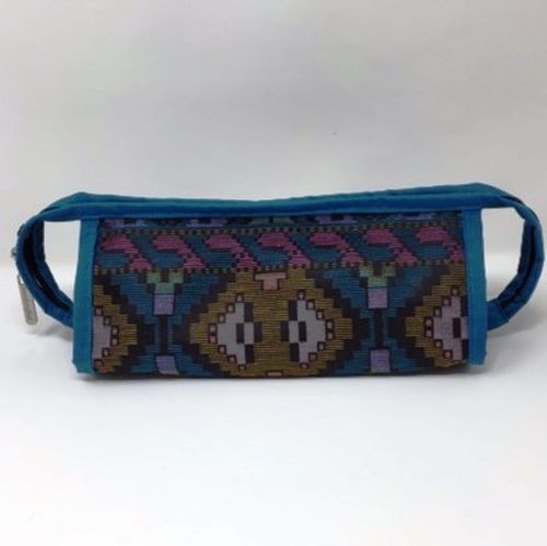 Cosmetic bag