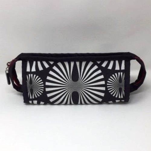 Cosmetic bag