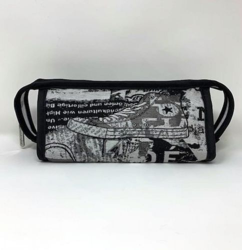 Cosmetic bag