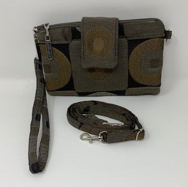 Wristlet wallet