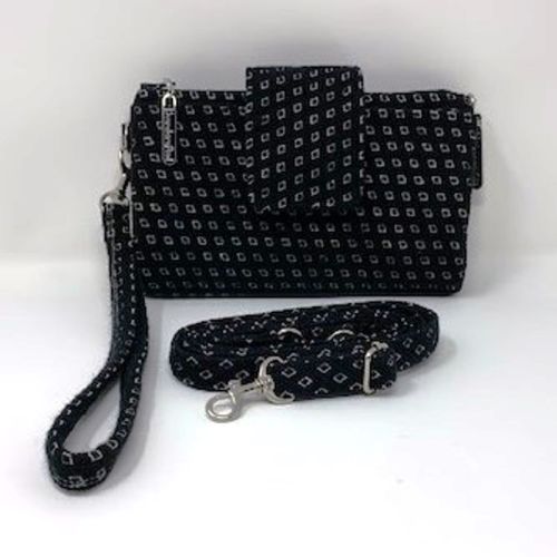 Wristlet wallet