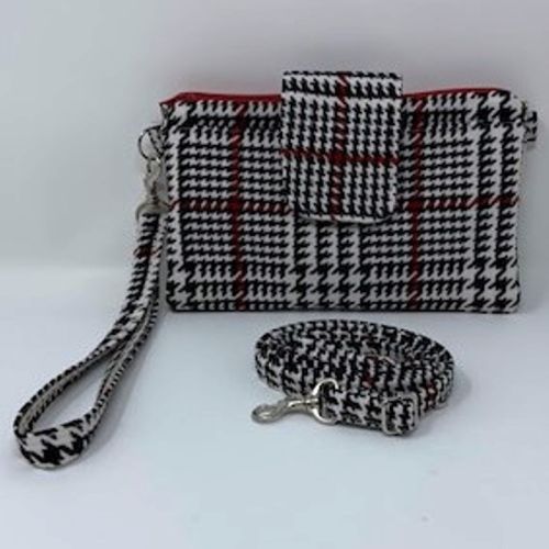 Wristlet wallet