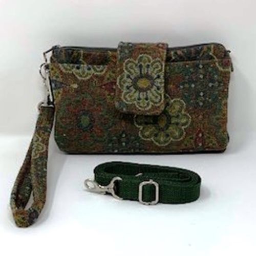 Wristlet wallet